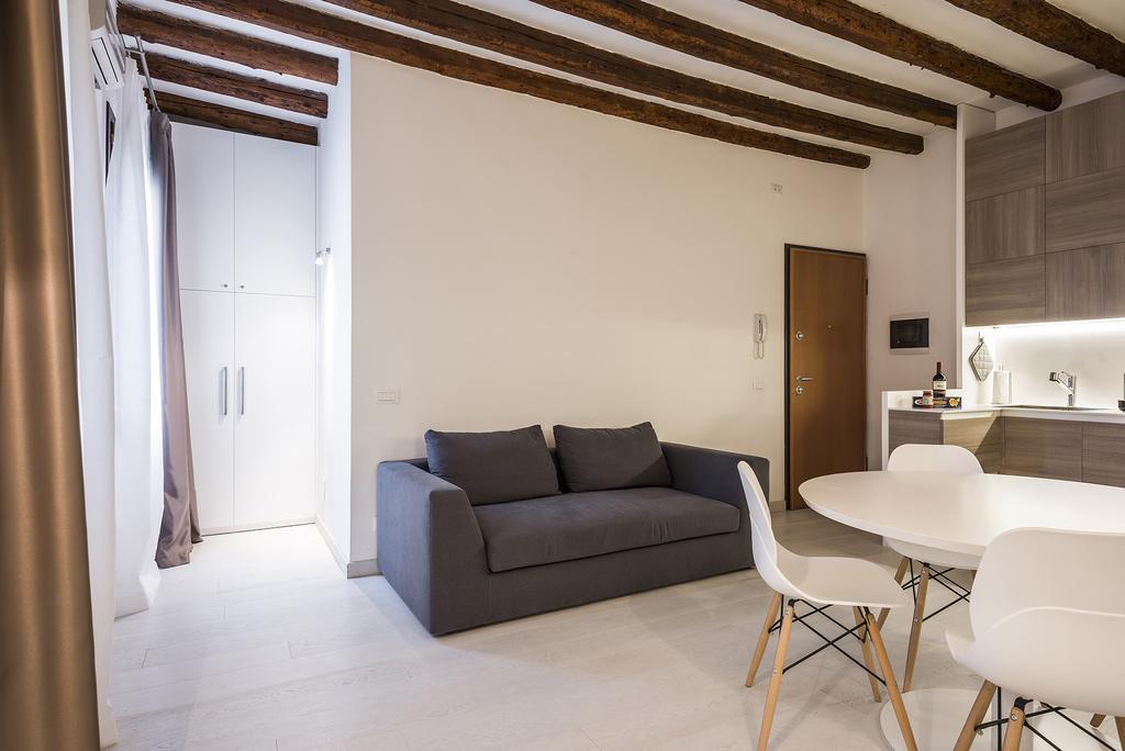 Myplace Santa Maria Formosa Apartment Venecia Exterior foto